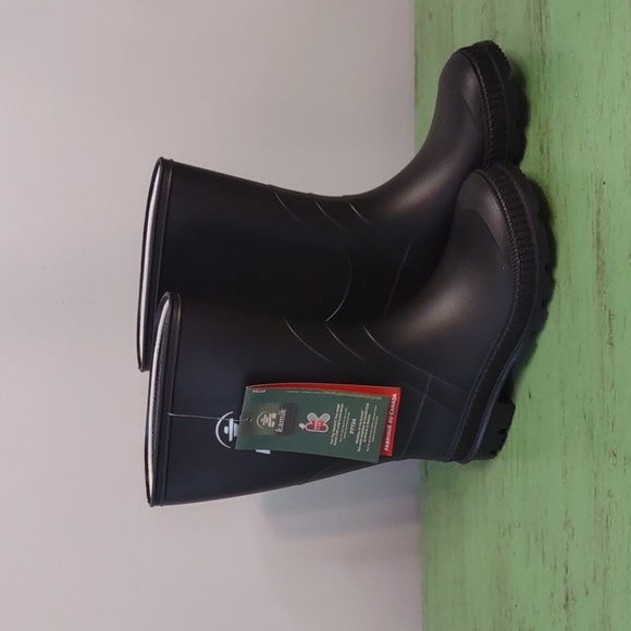 Kamik Other - Kamik Kids Stomp Waterproof Rain Boots Black Size 3 Style P7724